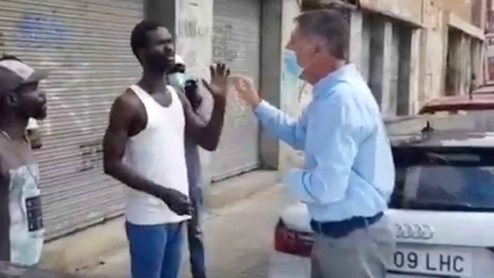 Xavier Garcia Albiol, alcalde de Badalona, contra los okupas de la nave incendiada de Badalona el pasado agosto / CG