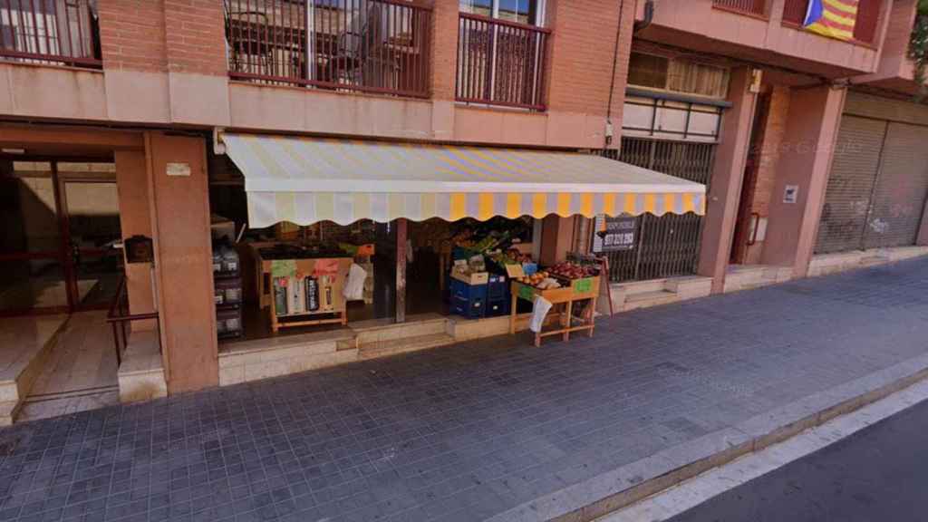 Calle Castellvell de Reus, donde fue apuñalado el comerciante / GOOGLE MAPS