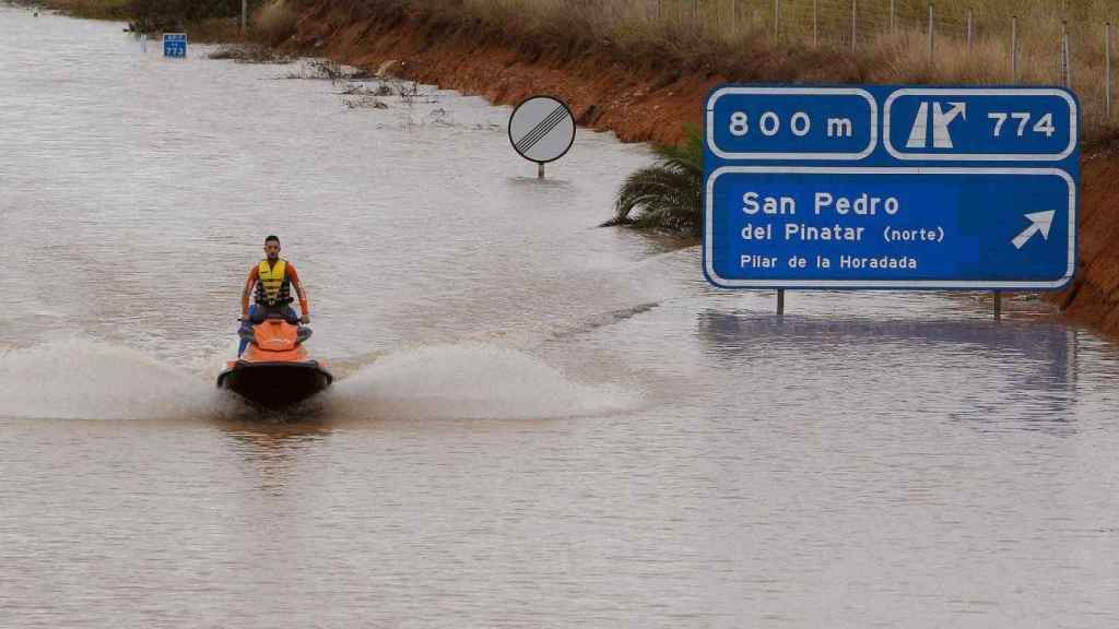 Imagen de las inundaciones que se produjeron en Murcia el mes de septiembre pasado / EFE