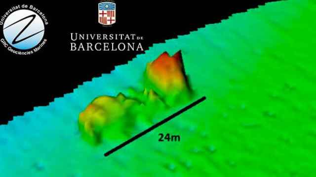 Imagen facilitado por la Generalitat y la Universidad de Barcelona sobre el objeto localizado en el subsuelo marítimo que coincide con el pesquero hundido / CG