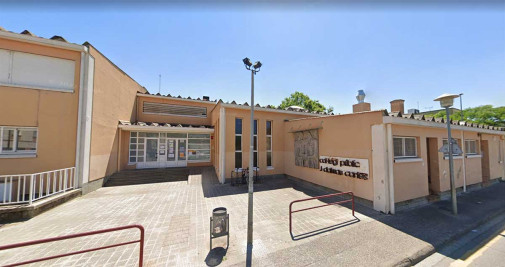 Fachada del colegio Josep Dalmau Carles / GOOGLE MAPS