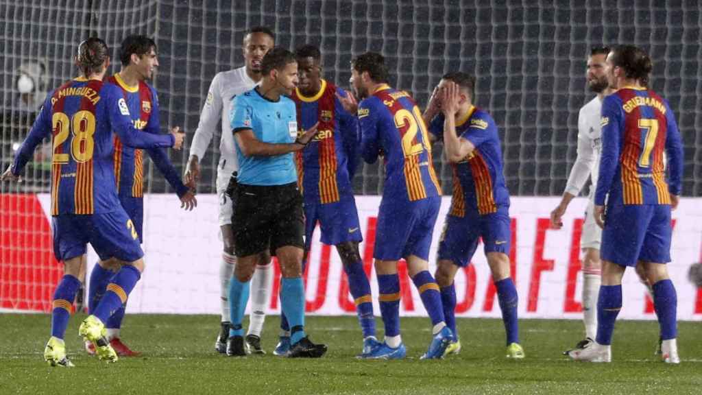 Gil Manzano en el clásico