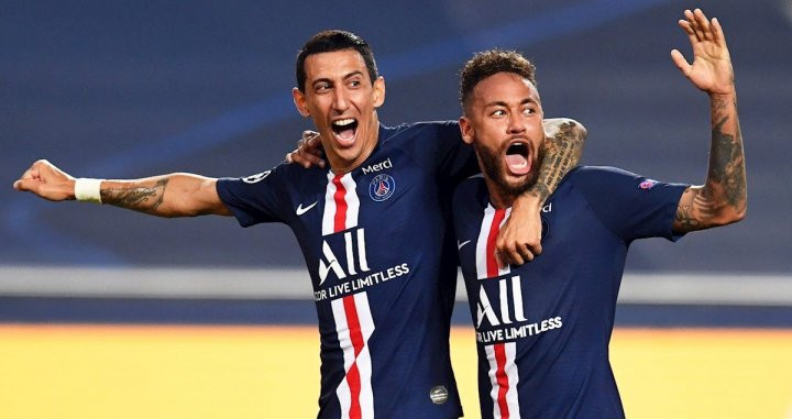 Di María y Neymar celebran un gol del PSG / EFE