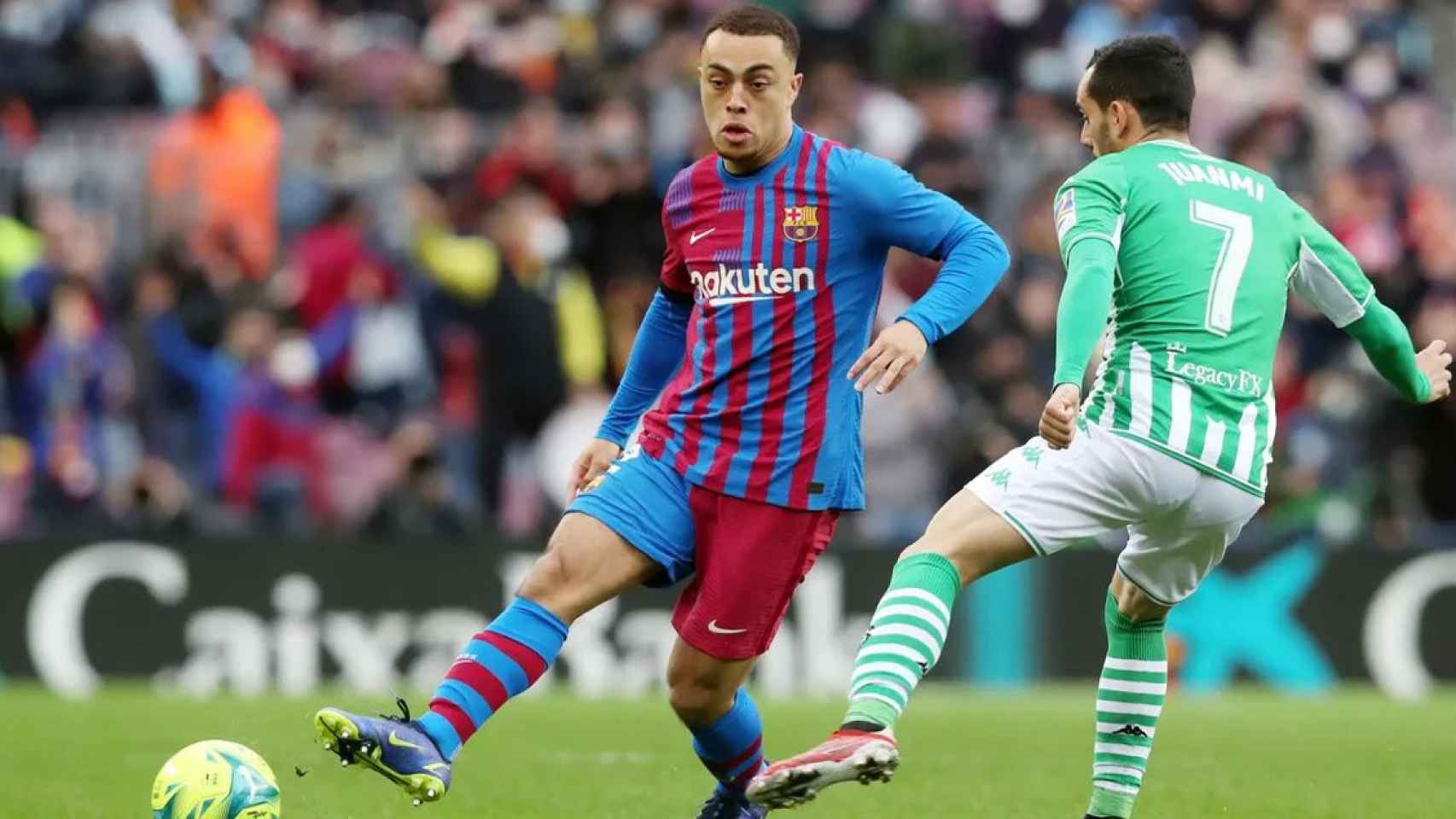 Sergiño Dest, en la rampa de salida del Barça / FCB