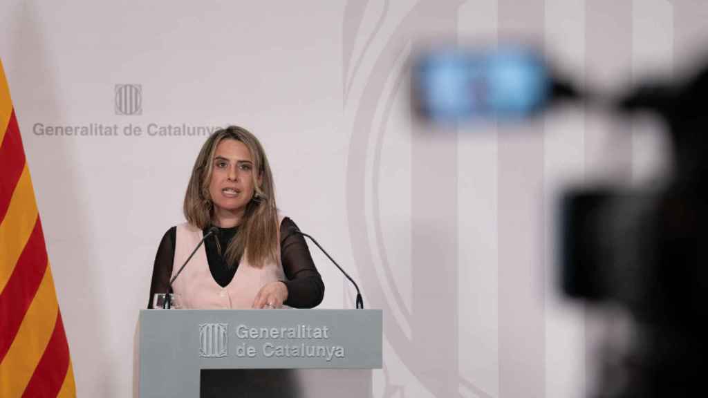 La portavoz del Govern, Patrícia Plaja, durante una rueda de prensa tras el Consell Executiu, en el Palau de la Generalitat / EUROPA PRESS