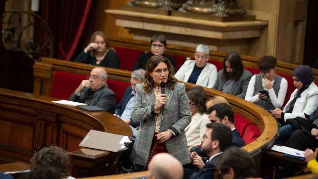 La 'consellera' de la Presidencia, Laura Vilagrà, durante la sesión de control / DAVID ZORRAKINO - EUROPA PRESS