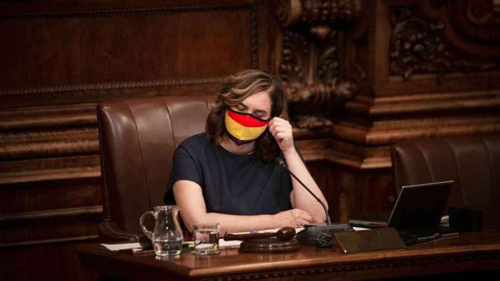 Ada Colau, alcaldesa de Barcelona, durante el pleno municipal de julio / EP