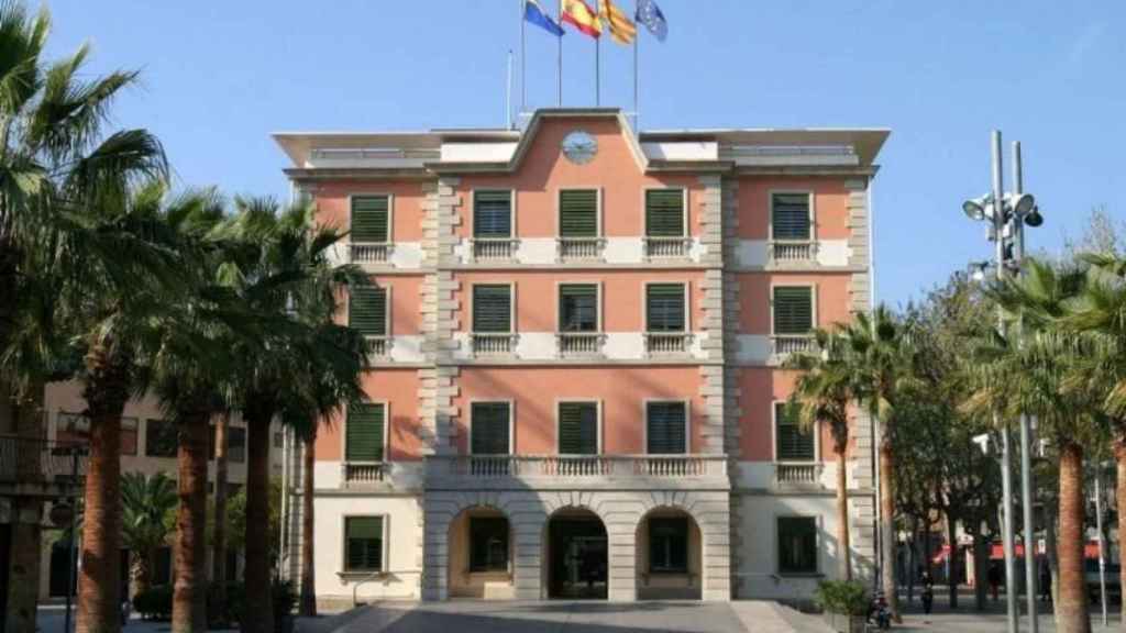 El Ayuntamiento de Castelldefels en una foto de archivo