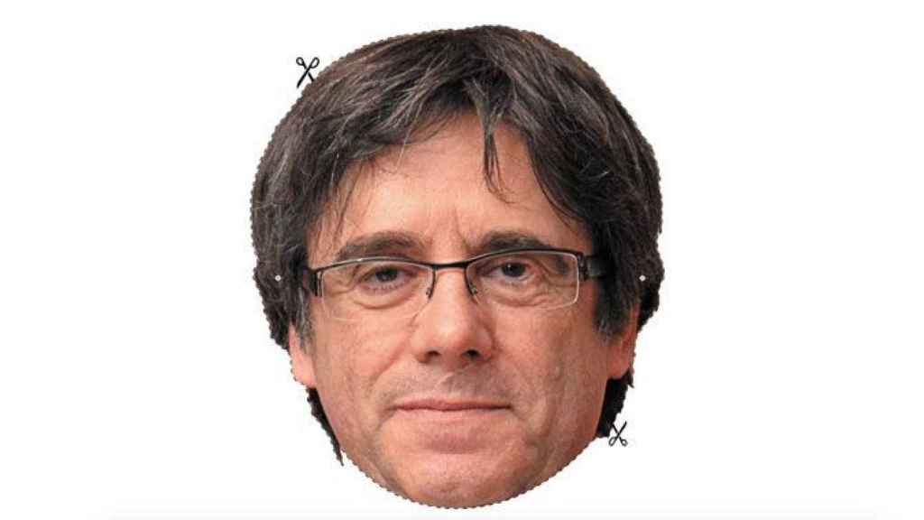 La careta de Carles Puigdemont que se divulga en redes sociales para imprimirse en casa y pasear por el parque de la Ciutadella en la jornada de la investidura / CG