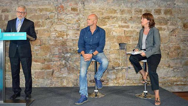 Carles Viver i Pi-Sunyer, Raül Romeva y Elisenda Paluzie