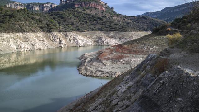 Vista del pantano de Siurana, a finales de 2022, en Barcelona / Lorena Sopêna - EUROPA PRESS