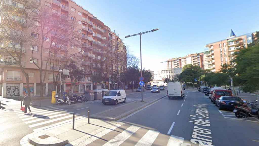 Calle Cardenal Reig del barrio de la Maternitat i Sant Ramon, donde se encuentra la guardería en la que robaron el pasado miércoles  / GOOGLE STREET VIEW