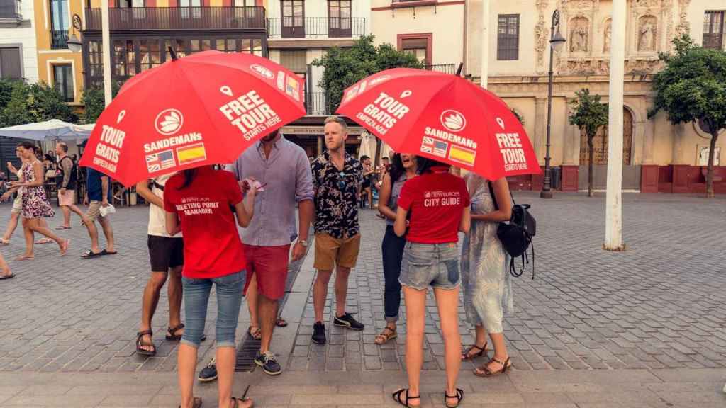 Guías de la empresa de free tour Sandemans