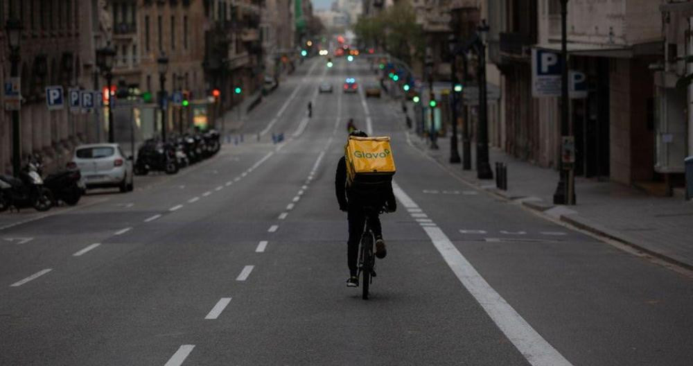 Un repartidor de Glovo / EP