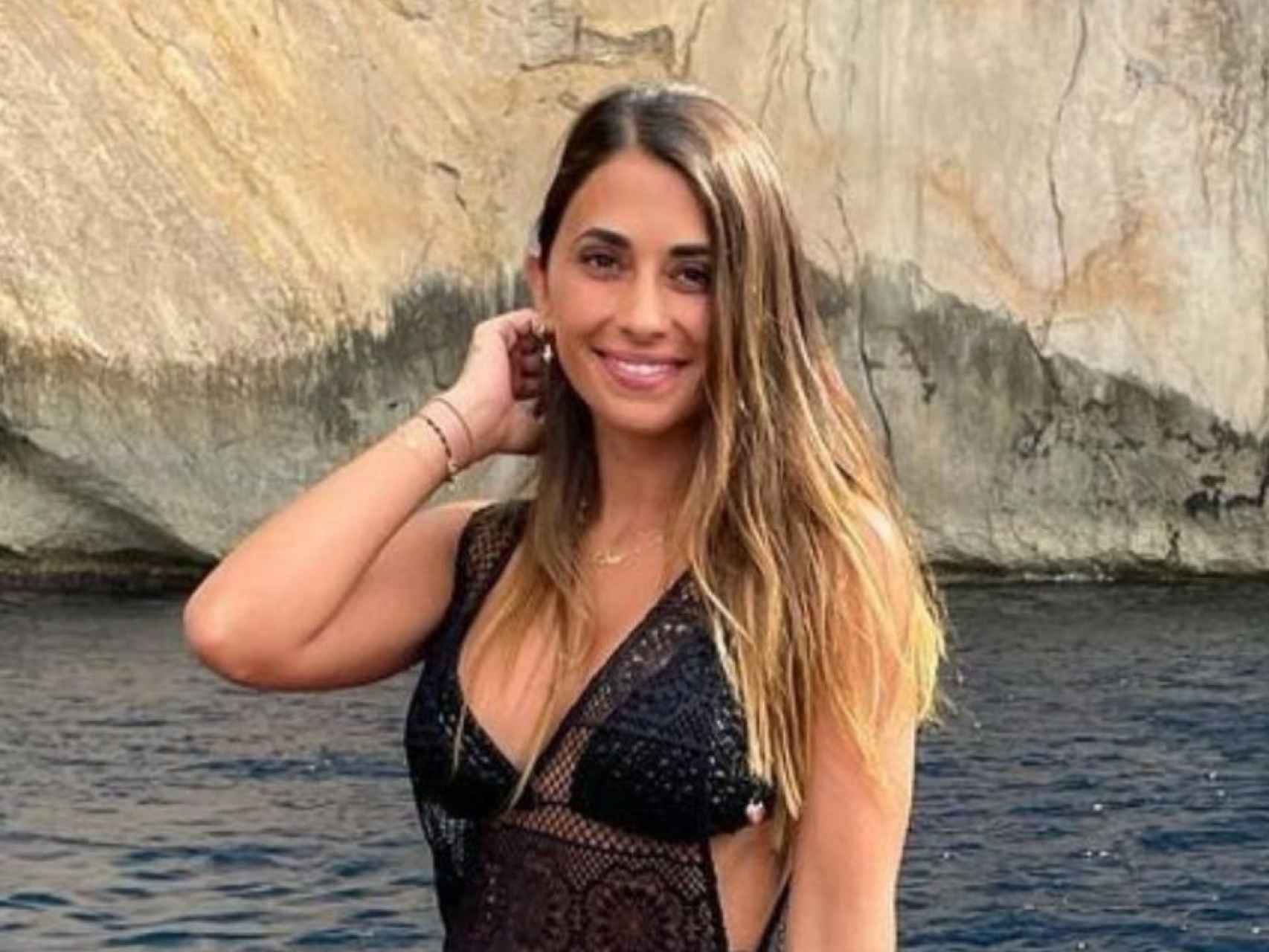 Las mejores fotos de Antonella Roccuzzo en tanga antes de irse a París