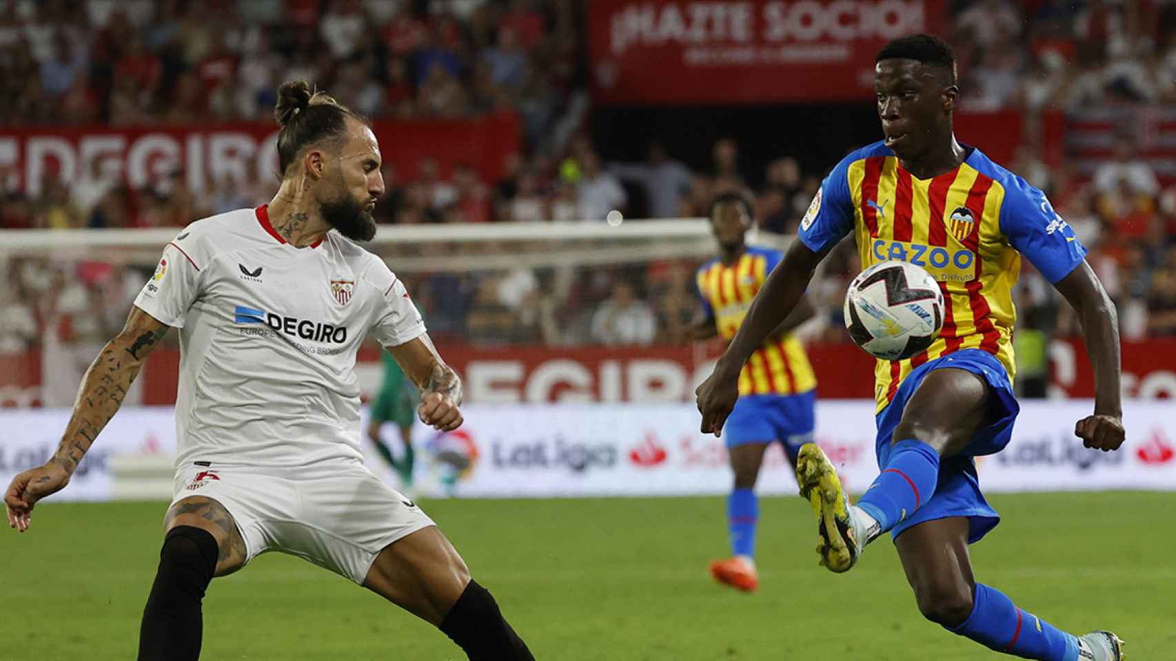 Ilaix Moriba, durante un partido del Valencia CF contra el Sevilla / EFE