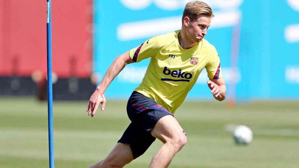 Frenkie de Jong en un entrenamiento del Barça / EFE