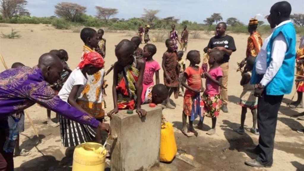 Una foto de archivo de un pozo de agua en una localidad de Kenia / EFE