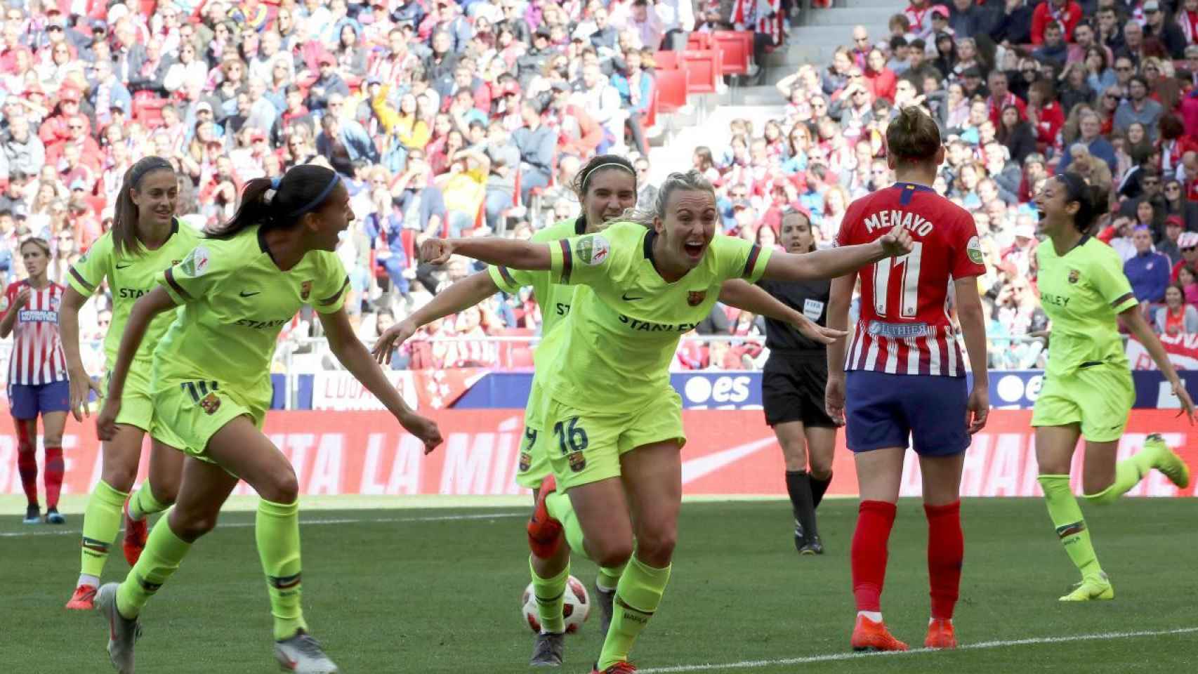 Las futbolistas del FC Barcelona celebran un gol frente al Atlético de Madrid / EFE