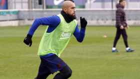 Arturo Vidal entrenando con el Barça / FC Barcelona