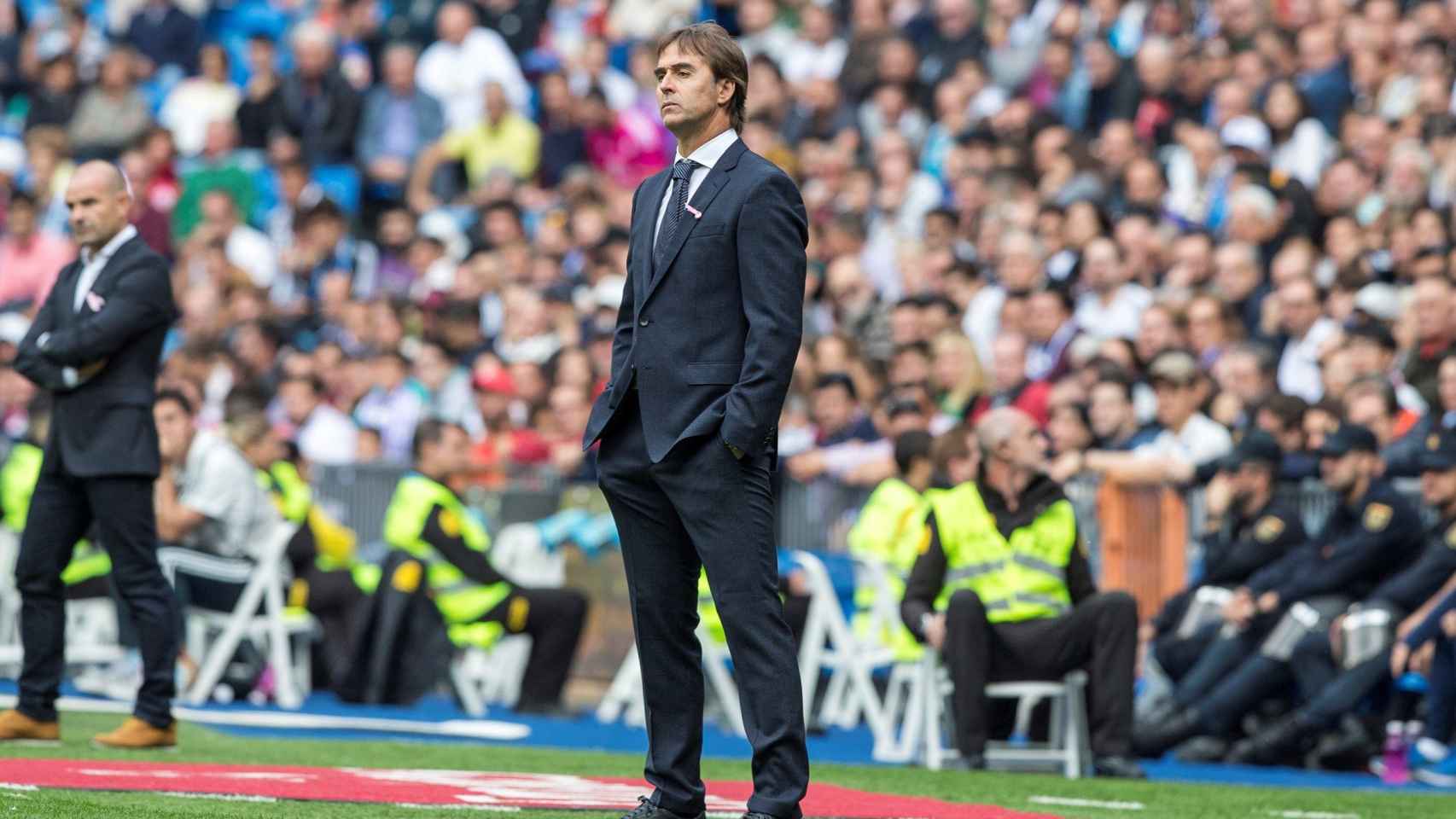 Una foto de Julen Lopetegui en el el Bernabéu / EFE