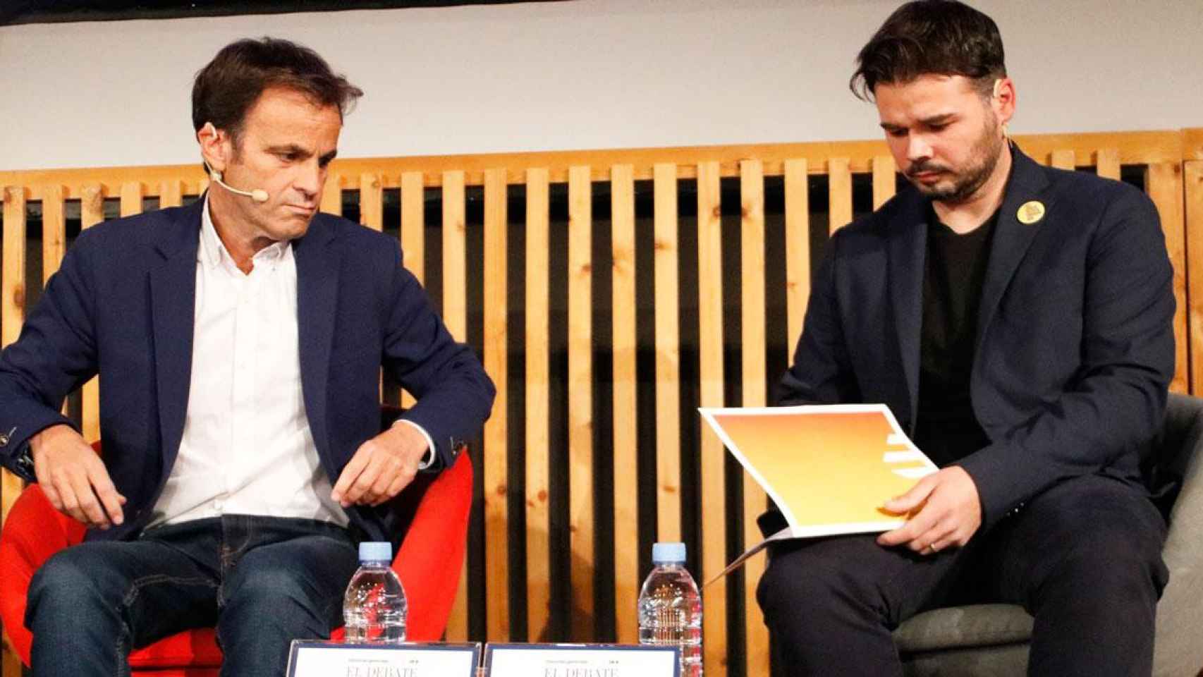 Jaume Asens (i), presidente de Unidas Podemos en el Congreso, con Gabriel Rufián, portavoz de ERC, en un acto anterior / CG