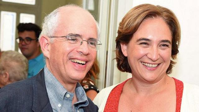 El primer teniente de alcalde de Nueva York, Anthony Shorris, y la primer edil de Barcelona, Ada Colau