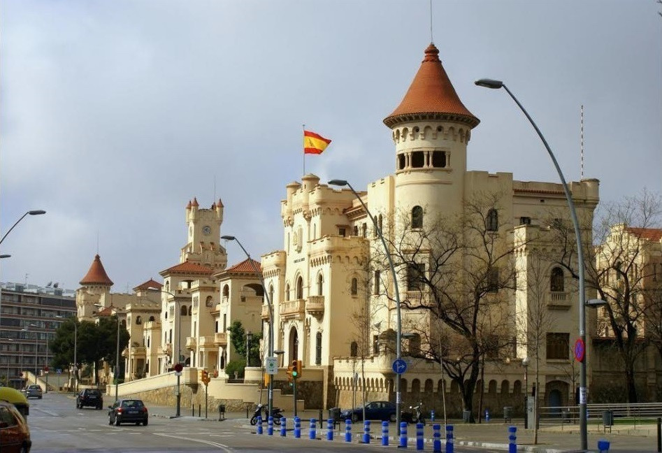 Cuartel del Bruc, en Barcelona, donde unos militares sortearon los servicios de una prostituta con motivo de la Purísima  / EP