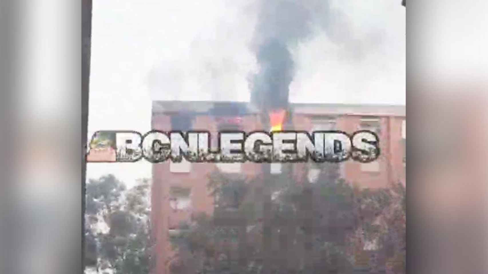 Imagen del incendio en Badalona / BCNLegends