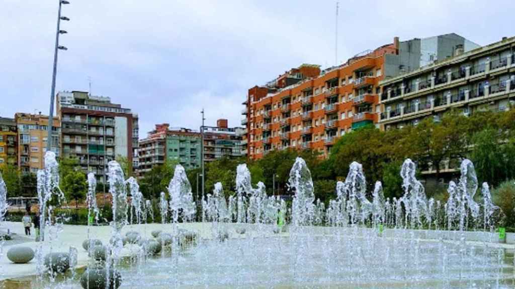 Fuente del parque Antoni Santiburcio, que causó más de 70 afectados restos fecales / GOOGLE MAPS