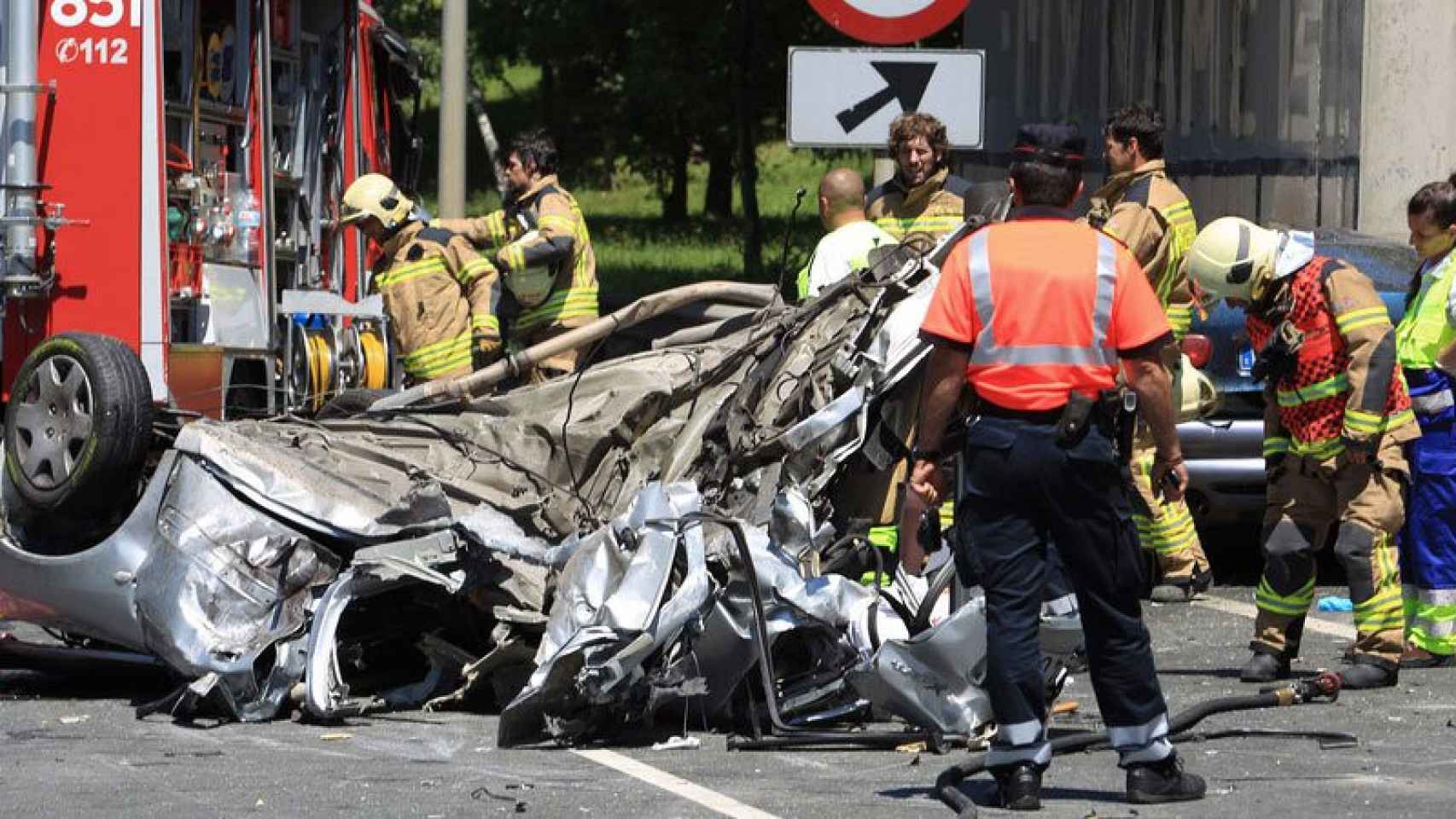 Imagen de un accidente de tráfico que ha causado la muerte al conductor / EFE