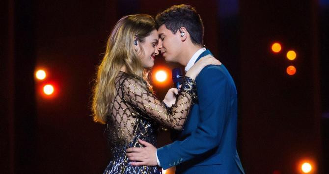 Amaia y Alfred durante uno de los ensayos del festival / EFE