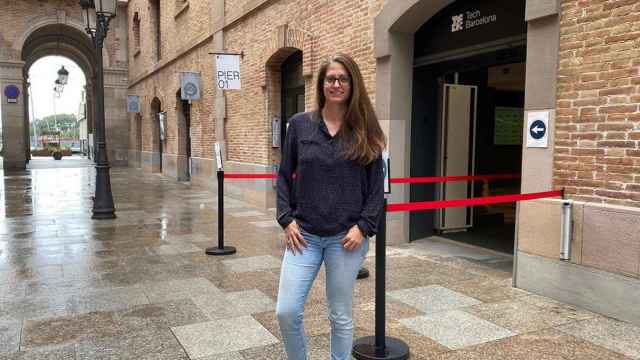 Sandra Muñoz, directora de Proptex, en el edificio Pier01 de Barcelona, sede de numerosas startups / CG