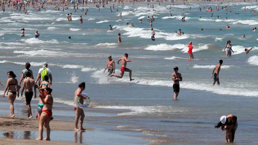 Una de las playas gallegas en imagen de archivo / EFE