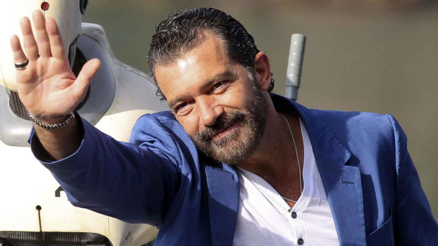 Antonio Banderas ha sido ingresado en Ginebra / EFE