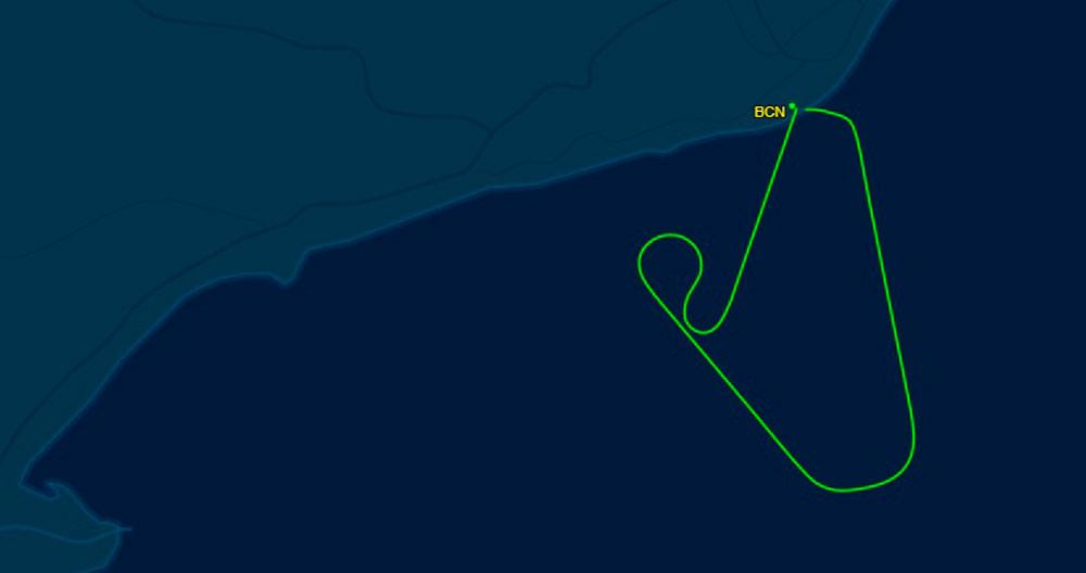 Recorrido del avión que ha regresado a BCN /FLIGHTAWARE