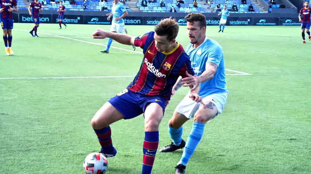 El Barça B se estrella contra el líder (y hace un favor a Piqué) / EFE