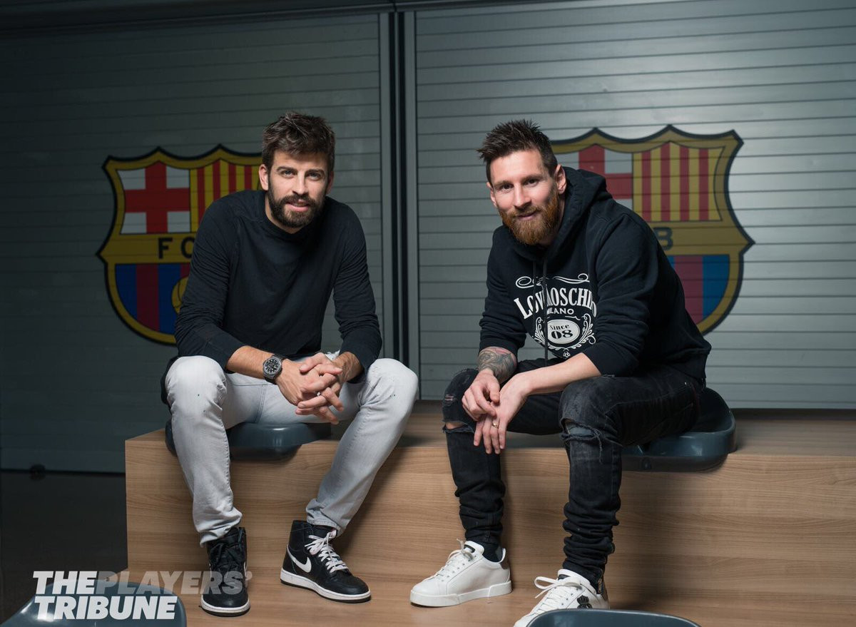 Piqué y Messi en una fotografía promocional del Barça, cuando el argentino era todavía azulgrana / FCB