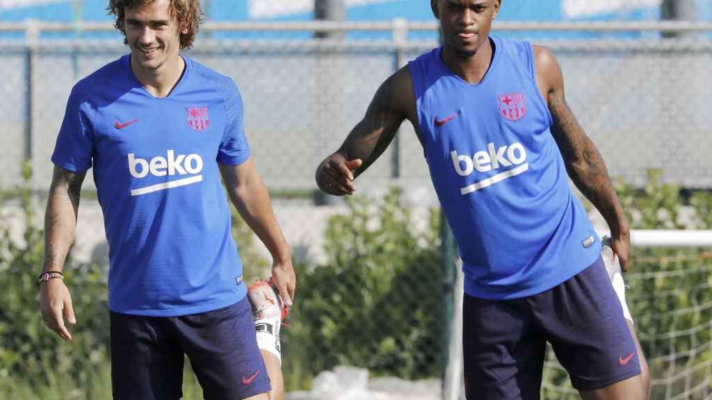 Griezmann, junto a Semedo en un entrenamiento del Barça / EFE