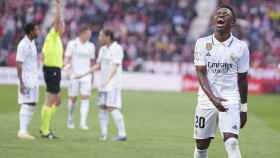 Vinicius Jr, protestando durante una acción del Girona Real Madrid / EFE