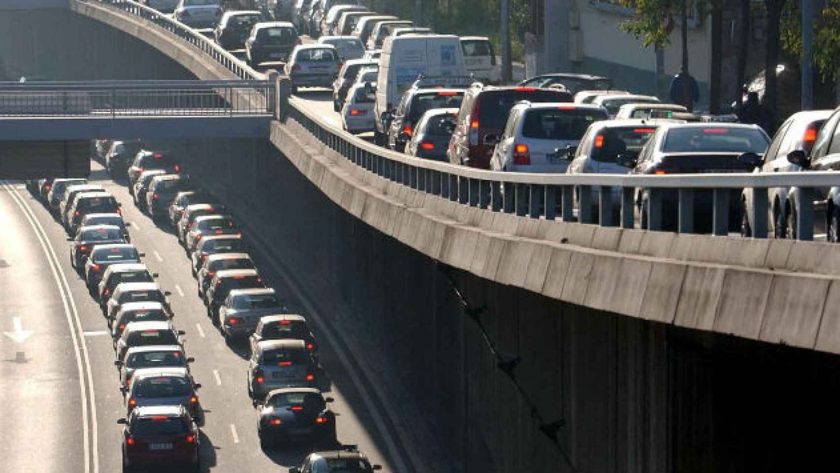 Ronda de Dalt de Barcelona, cuyo mantenimiento adjudicó el consejo la semana pasada / EFE