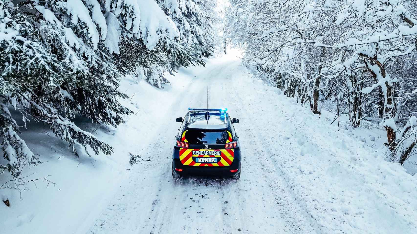 Un coche de los Pelotones de Gendarmería de Alta Montaña franceses / GENDARMERÍA FRANCESA