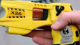 Una pistola eléctrica de la marca Taser.