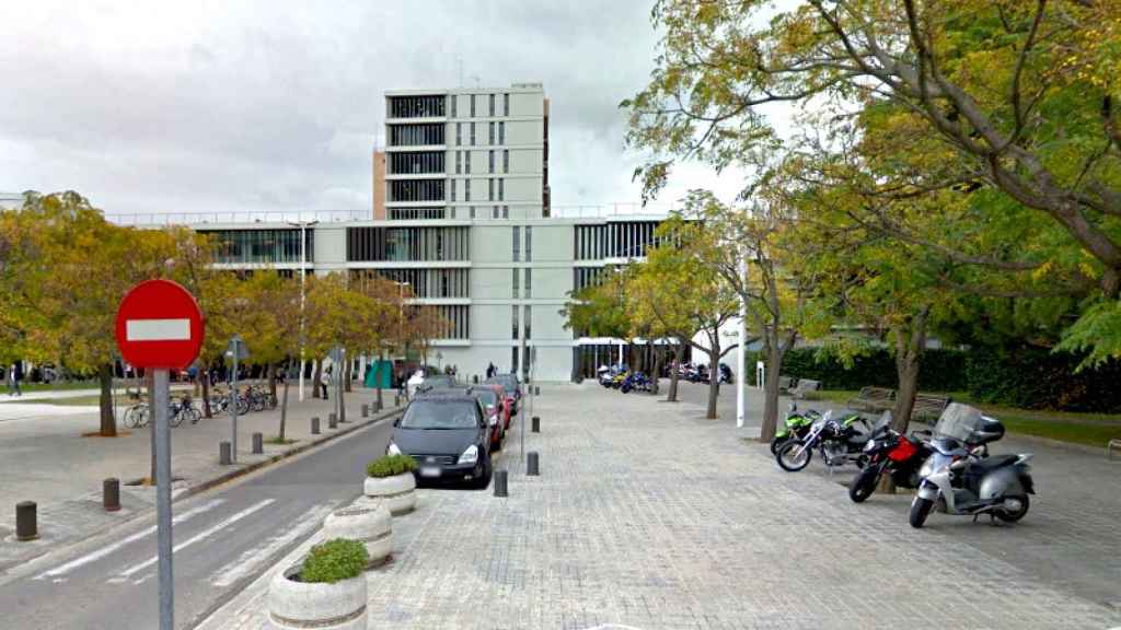 Vista de la Corporación Sanitaria Parc Taulí de Sabadell (Barcelona), donde ha muerto el bebé el martes / CG
