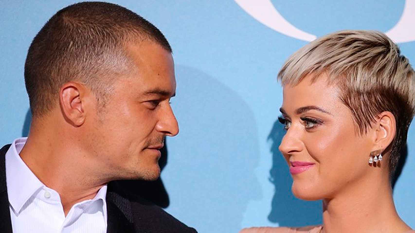 Katy Perry y Orlando Bloom posan por primera vez junto en un 'photocall'