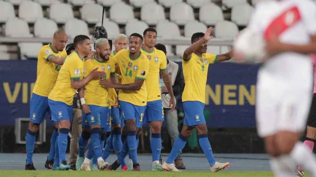 Neymar celebrando un gol contra Perú en la Copa América / EFE