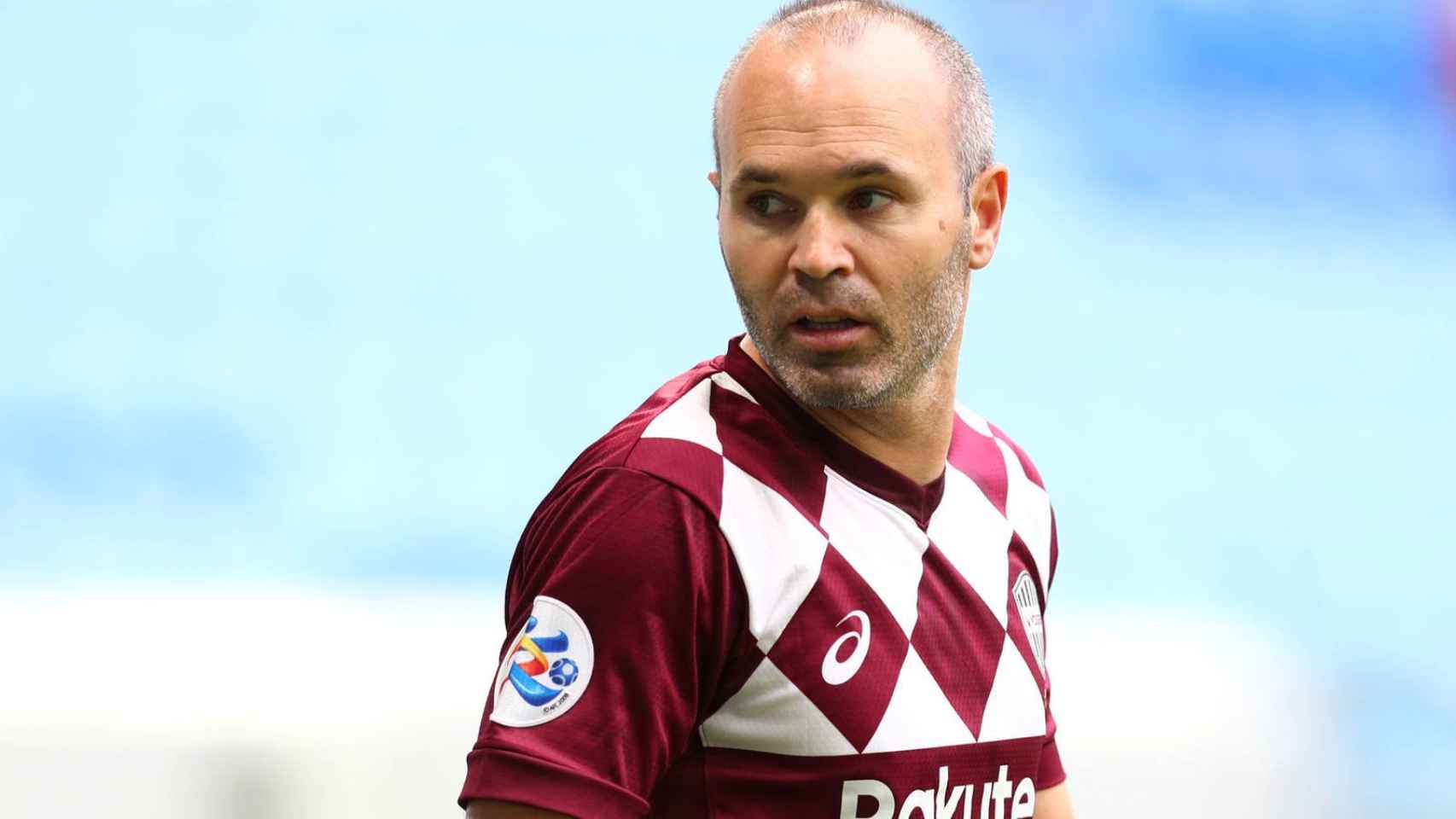 Iniesta seguirá vistiendo la camiseta del Vissel Kobe / EFE