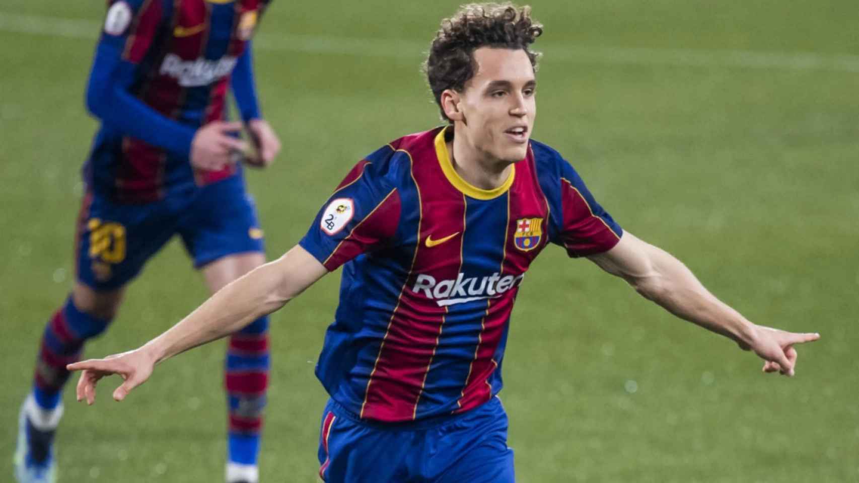 Jandro Orellana celebrando su gol contra el Olot / FC Barcelona