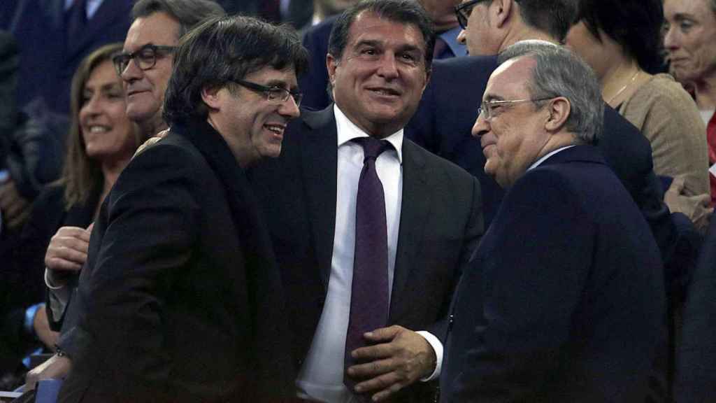 Joan Laporta y Florentino Pérez con Puigdemont en imagen de archivo / EFE