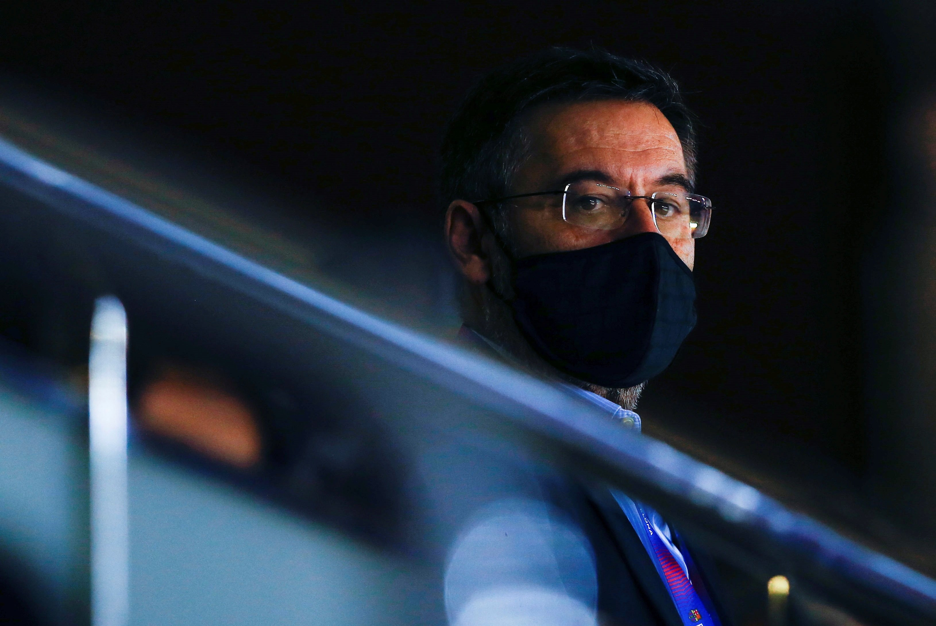 Bartomeu, presidente del FC Barcelona, con la mascarilla / EFE